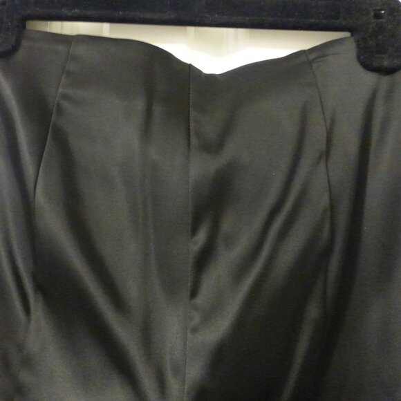 LE CHATEAU black satin dress pants - Picture 7 of 14